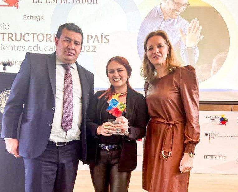 Jimena Paola Guerrero Estupiñán, ganadora del premio Constructores de País